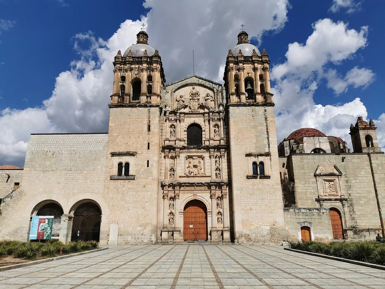 Santo Domingo de Guzm&aacute;n in Oaxaca City