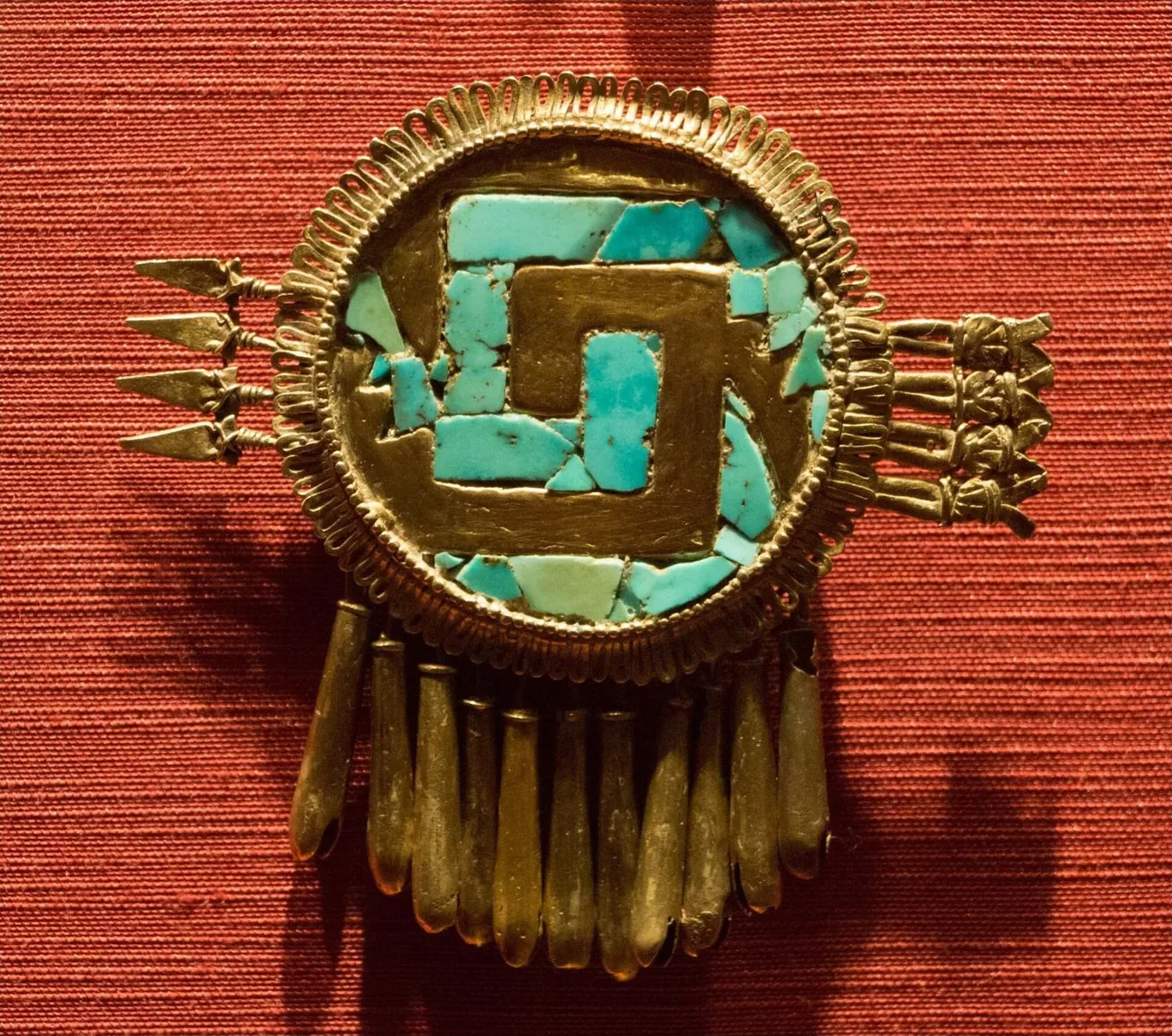 Mixtec gold from Tomb 7